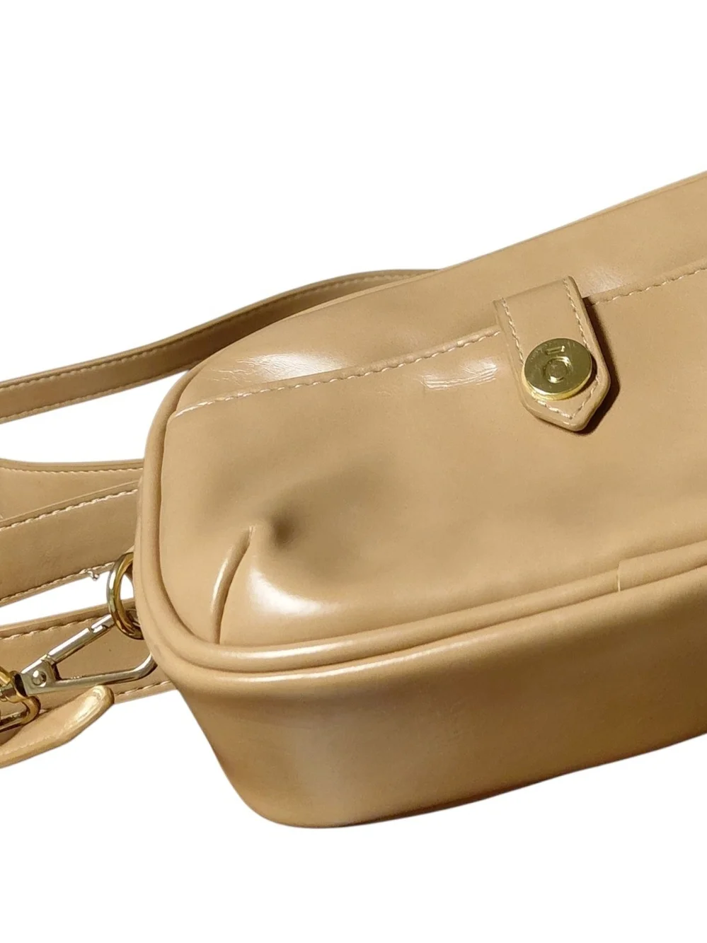 Doterra Tan Leather Crossbody Bag with Gold Hardware